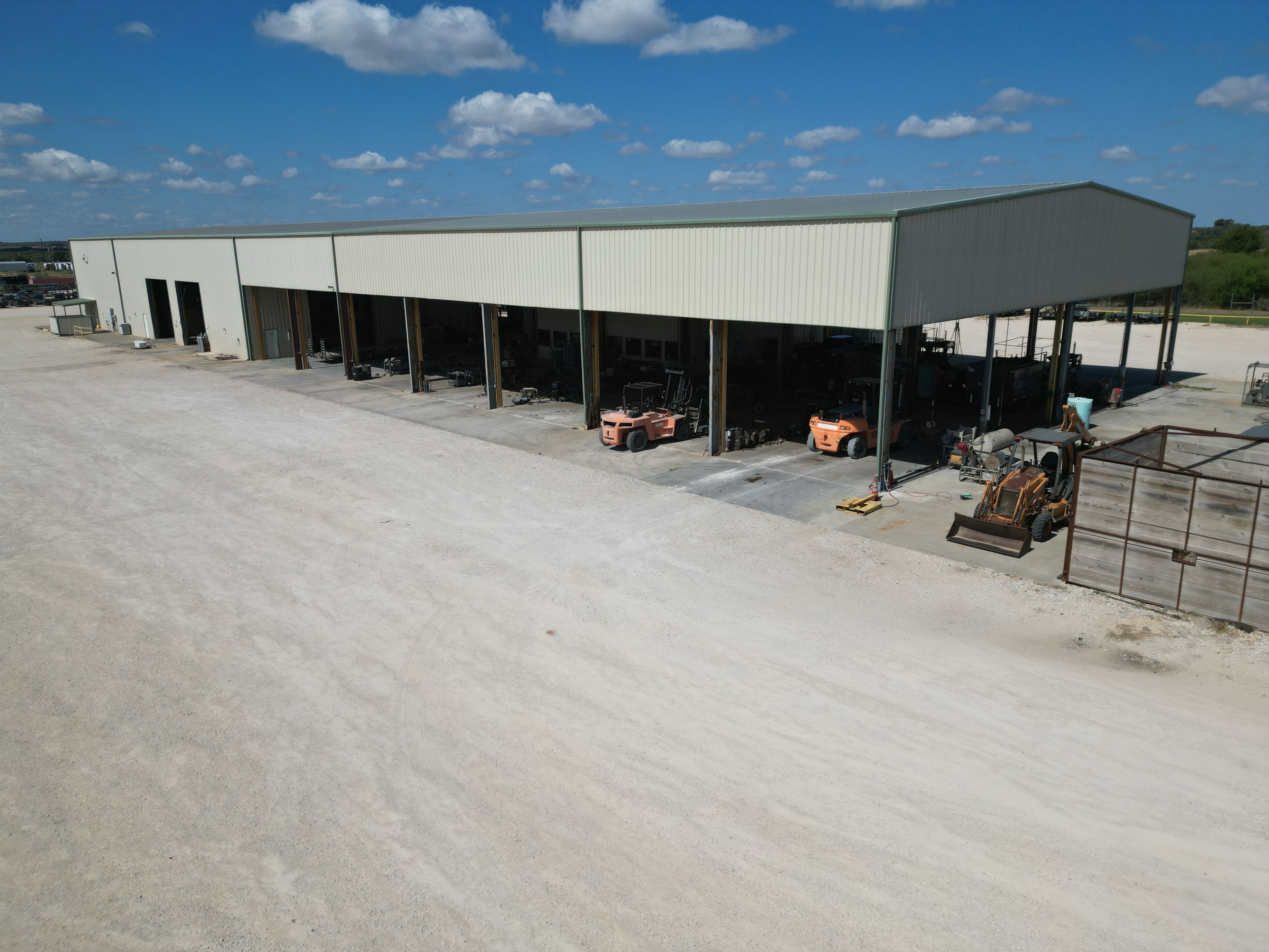 Property photo 201 - TEXAS INDUSTRIAL PROPERTY LIQUIDATION - OIL & GAS YARD LOCATIONS ACROSS TEXAS