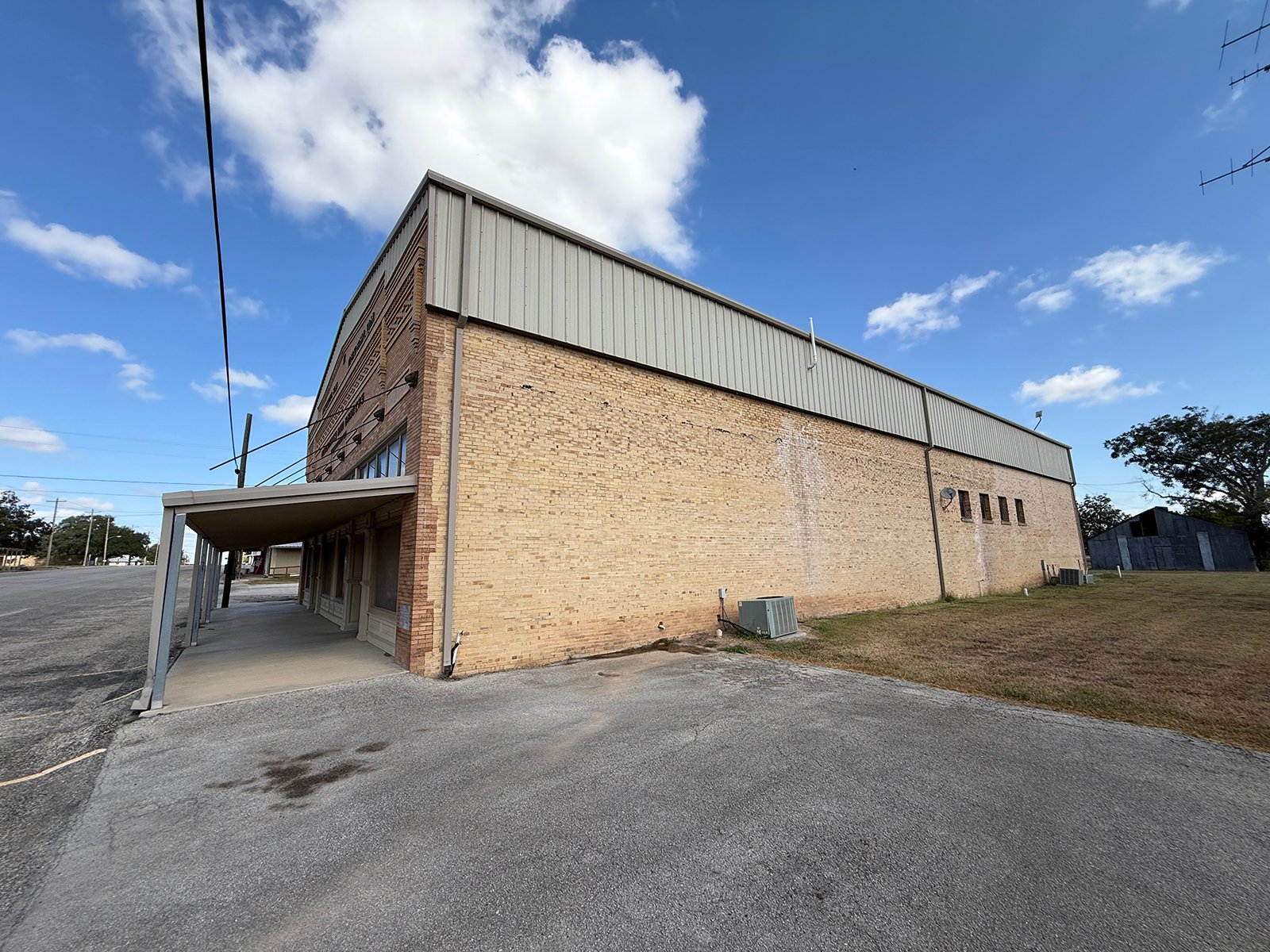 Property photo 303 - TEXAS INDUSTRIAL PROPERTY LIQUIDATION - OIL & GAS YARD LOCATIONS ACROSS TEXAS