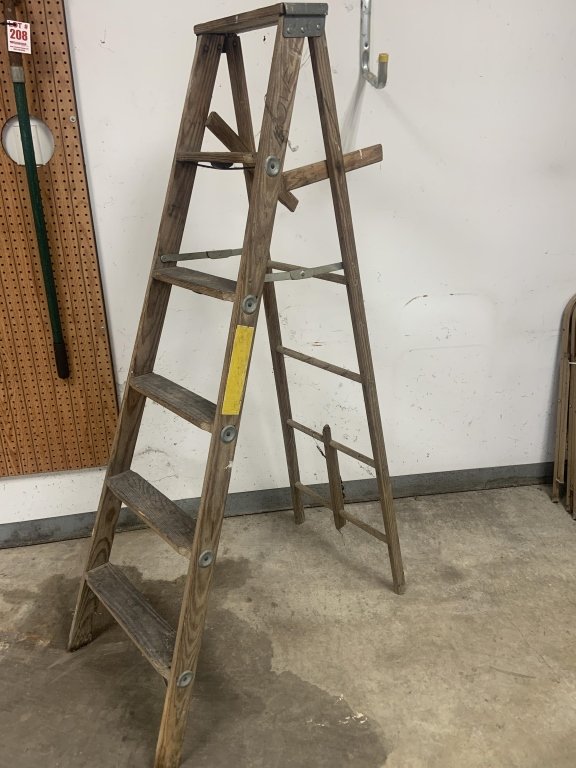 Property photo 110 - TIMED ONLINE ONLY PERSONAL PROPERTY AUCTION IN ALLEN COUNTY, INDIANA