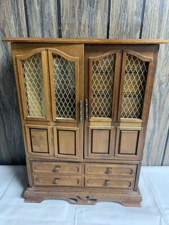 Property photo 172 - TIMED ONLINE ONLY PERSONAL PROPERTY AUCTION IN ALLEN COUNTY, INDIANA