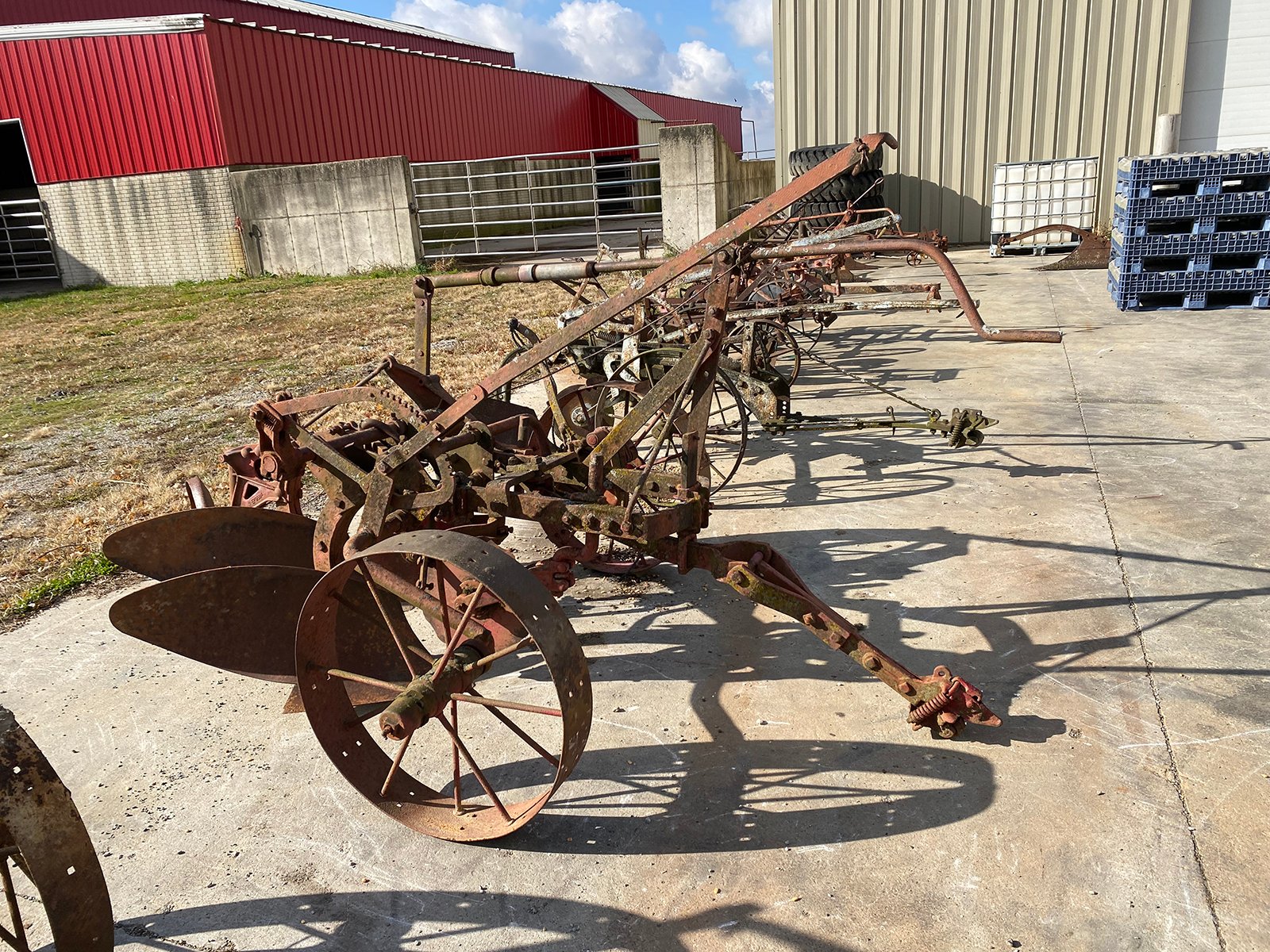 Property photo 16 - TIMED ONLINE ONLY SMALL EQUIPMENT AUCTION