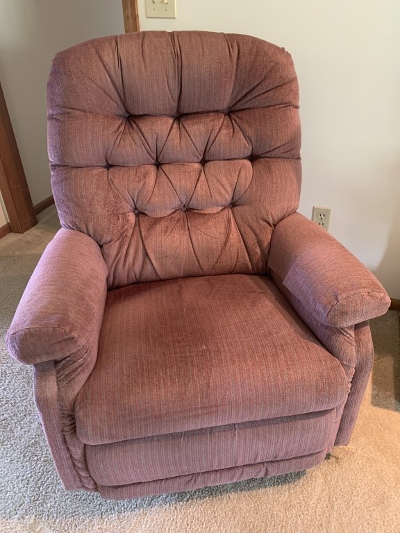 Property photo 212 - TIMED ONLINE ONLY PERSONAL PROPERTY AUCTION IN ALLEN COUNTY, INDIANA
