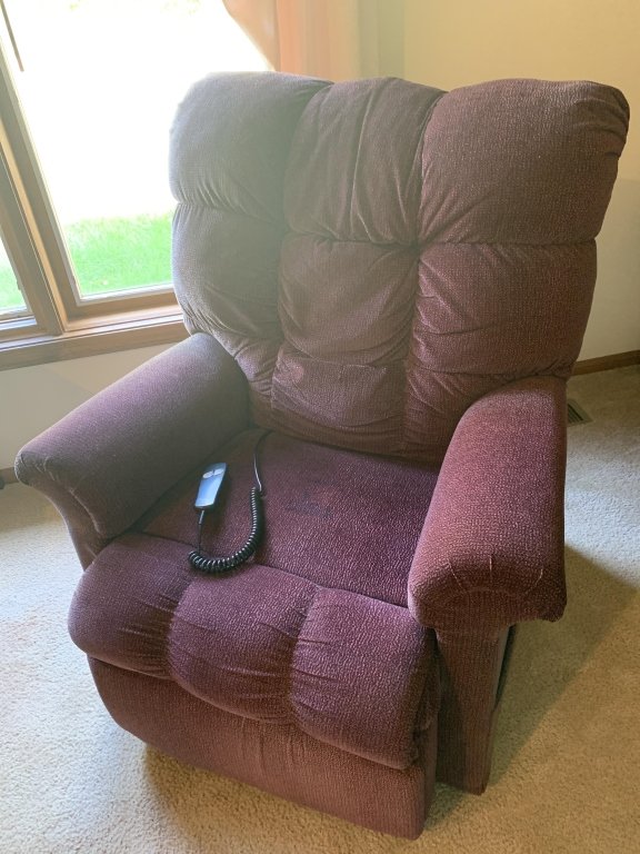 Property photo 220 - TIMED ONLINE ONLY PERSONAL PROPERTY AUCTION IN ALLEN COUNTY, INDIANA