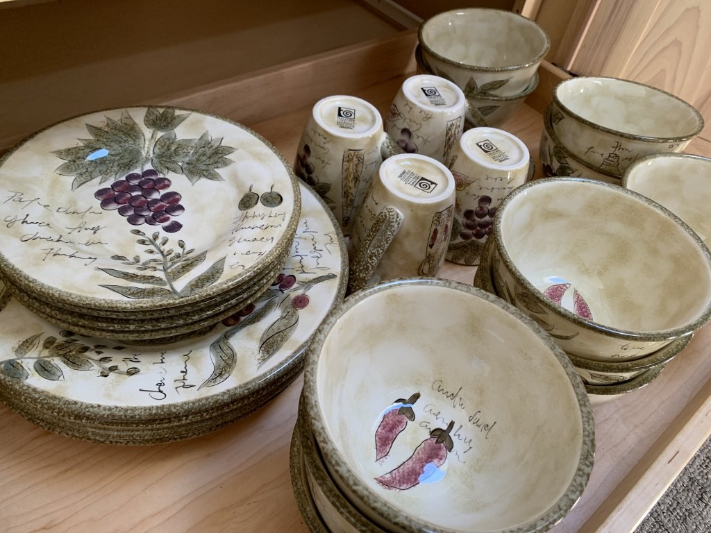 Property photo 38 - TIMED ONLINE ONLY PERSONAL PROPERTY AUCTION IN ALLEN COUNTY, INDIANA