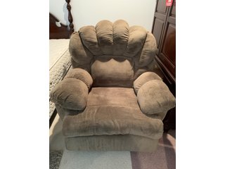 Property photo 555 - TIMED ONLINE ONLY PERSONAL PROPERTY AUCTION IN ALLEN COUNTY, INDIANA