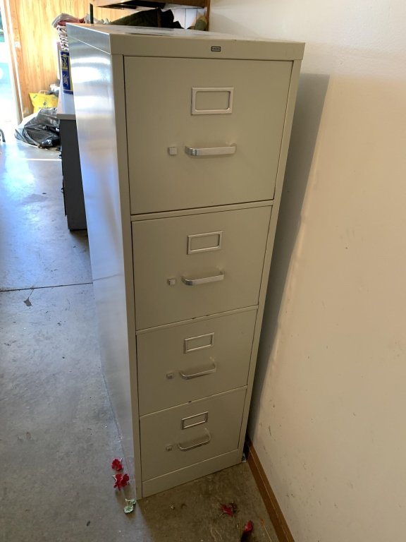 Property photo 590 - TIMED ONLINE ONLY PERSONAL PROPERTY AUCTION IN ALLEN COUNTY, INDIANA