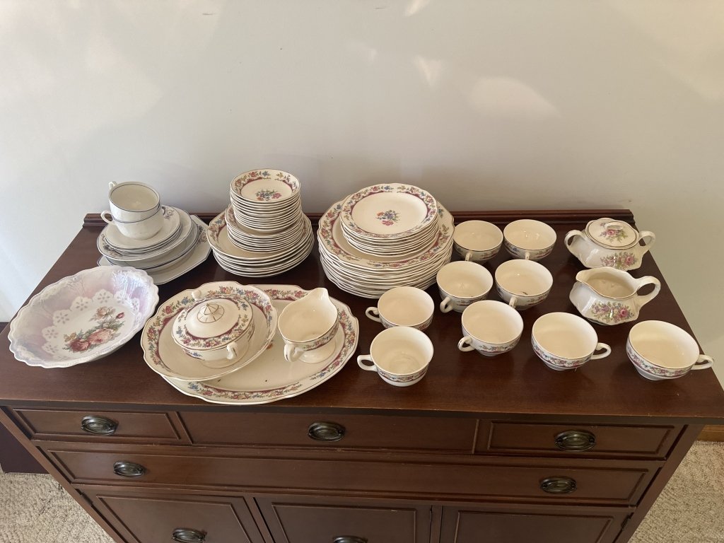 Property photo 657 - TIMED ONLINE ONLY PERSONAL PROPERTY AUCTION IN ALLEN COUNTY, INDIANA