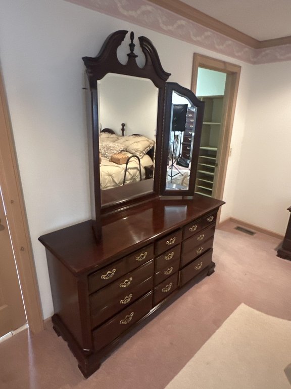Property photo 898 - TIMED ONLINE ONLY PERSONAL PROPERTY AUCTION IN ALLEN COUNTY, INDIANA