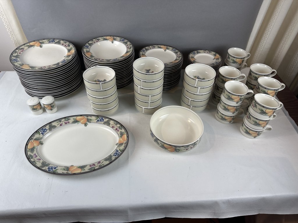 Property photo 940 - TIMED ONLINE ONLY PERSONAL PROPERTY AUCTION IN ALLEN COUNTY, INDIANA