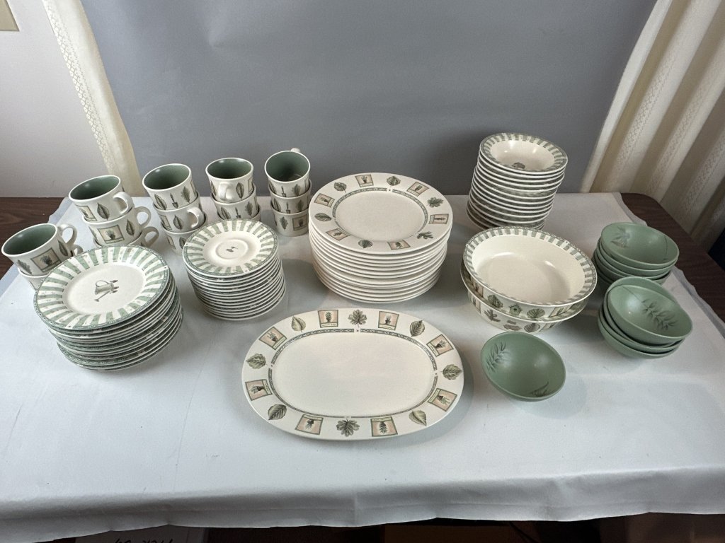 Property photo 942 - TIMED ONLINE ONLY PERSONAL PROPERTY AUCTION IN ALLEN COUNTY, INDIANA