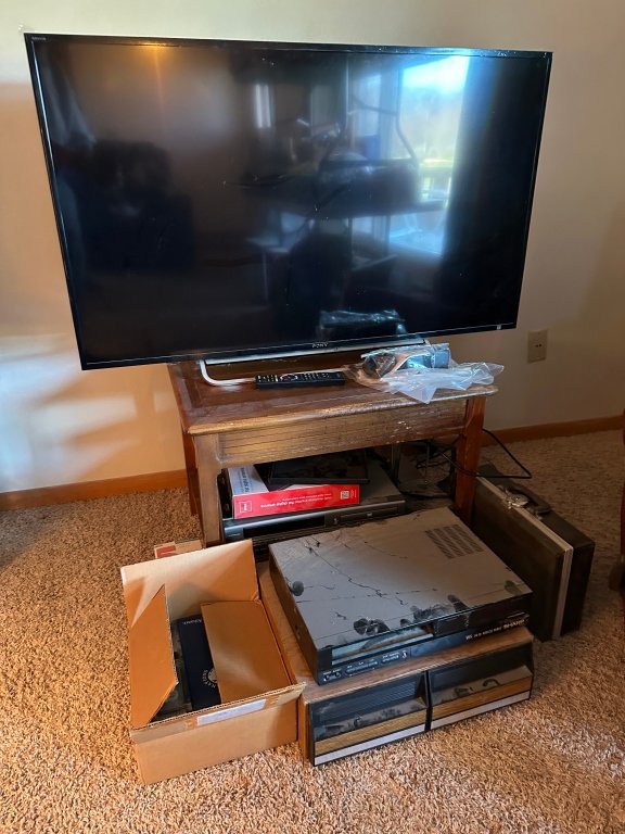 Property photo 93 - TIMED ONLINE ONLY PERSONAL PROPERTY AUCTION IN ALLEN COUNTY, INDIANA