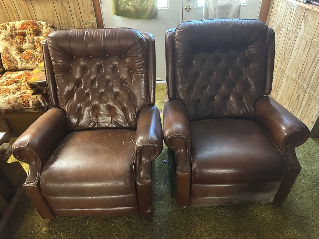 Property photo 390 - TIMED ONLINE ONLY PERSONAL PROPERTY AUCTION IN ALLEN COUNTY, INDIANA