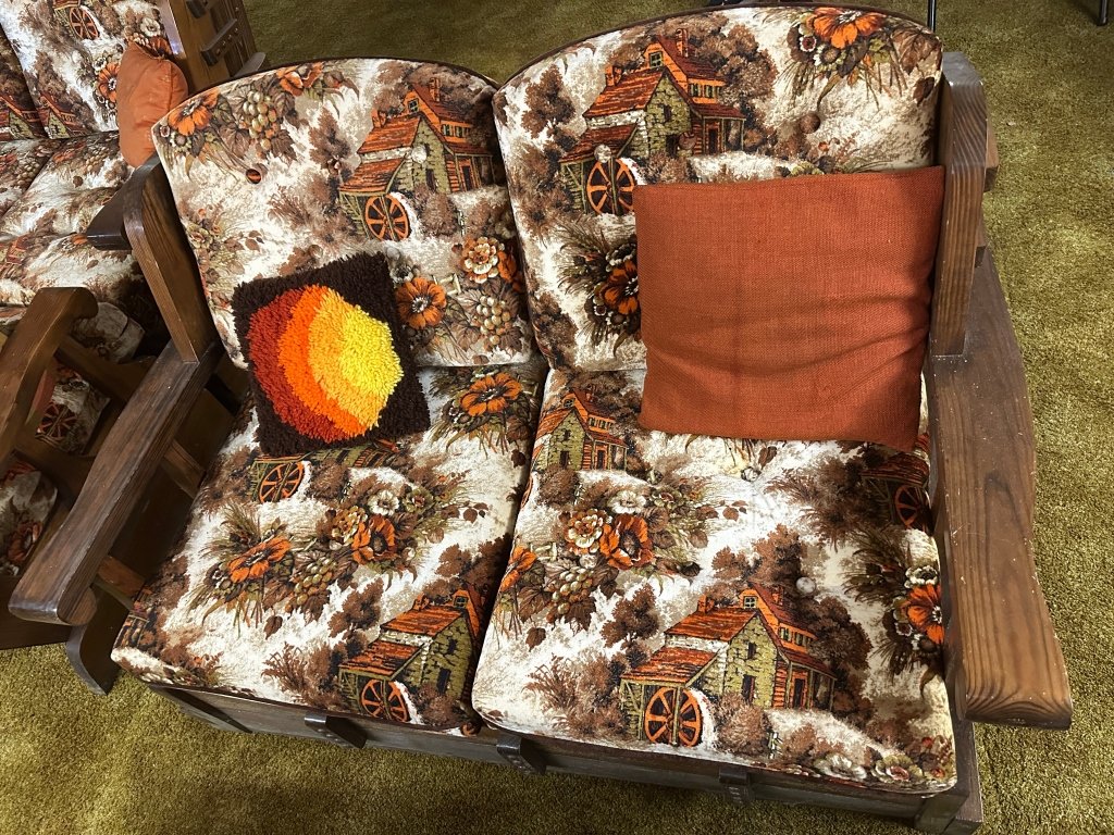 Property photo 394 - TIMED ONLINE ONLY PERSONAL PROPERTY AUCTION IN ALLEN COUNTY, INDIANA