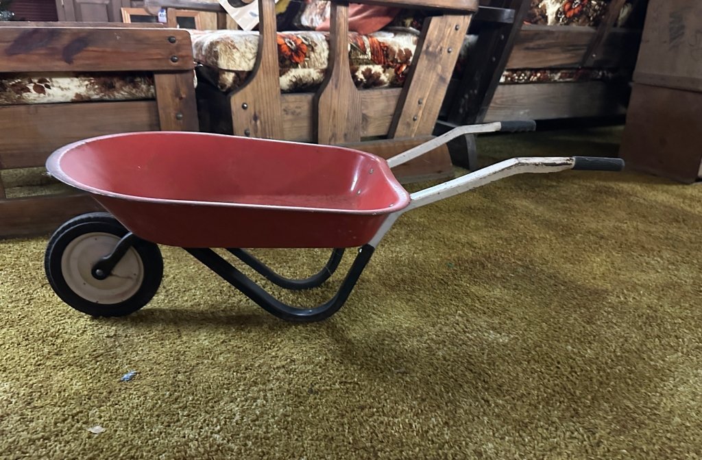 Property photo 402 - TIMED ONLINE ONLY PERSONAL PROPERTY AUCTION IN ALLEN COUNTY, INDIANA