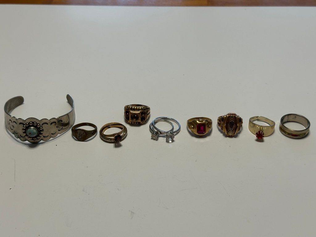 Property photo 570 - TIMED ONLINE ONLY PERSONAL PROPERTY AUCTION IN ALLEN COUNTY, INDIANA