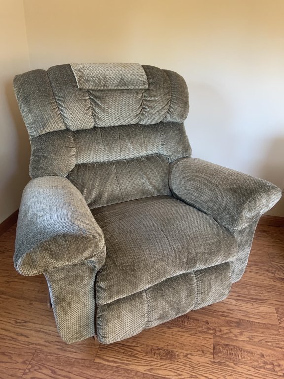 Property photo 137 - TIMED ONLINE ONLY PERSONAL PROPERTY AUCTION IN ALLEN COUNTY, INDIANA