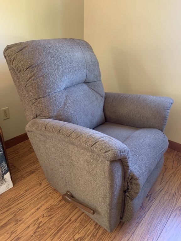 Property photo 138 - TIMED ONLINE ONLY PERSONAL PROPERTY AUCTION IN ALLEN COUNTY, INDIANA