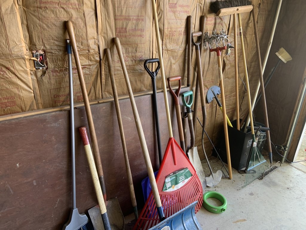 Property photo 696 - TIMED ONLINE ONLY PERSONAL PROPERTY AUCTION IN ALLEN COUNTY, INDIANA