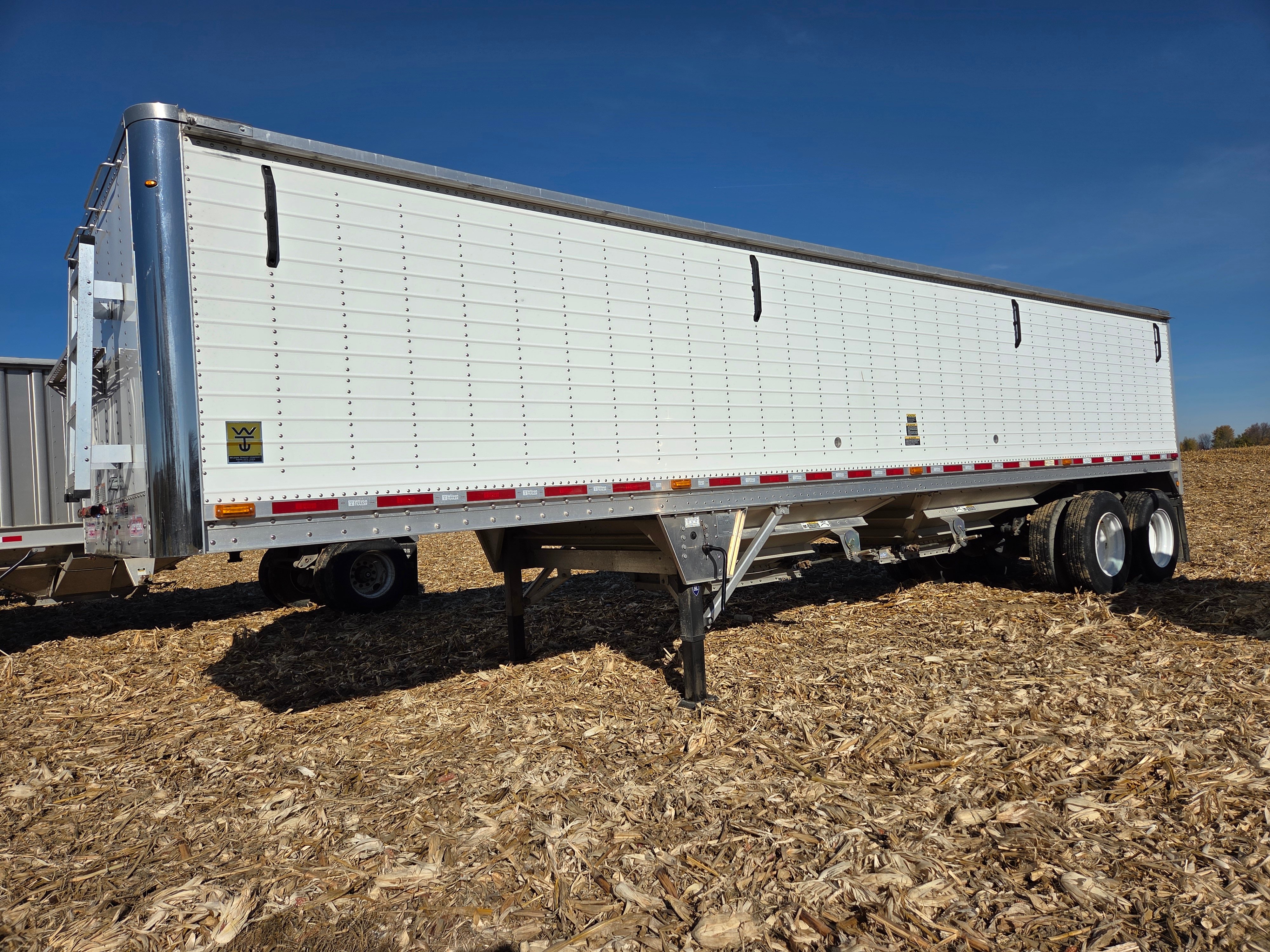 Property photo 40 - TIMED ONLINE ONLY FARM EQUIPMENT AUCTION IN CASS COUNTY, INDIANA