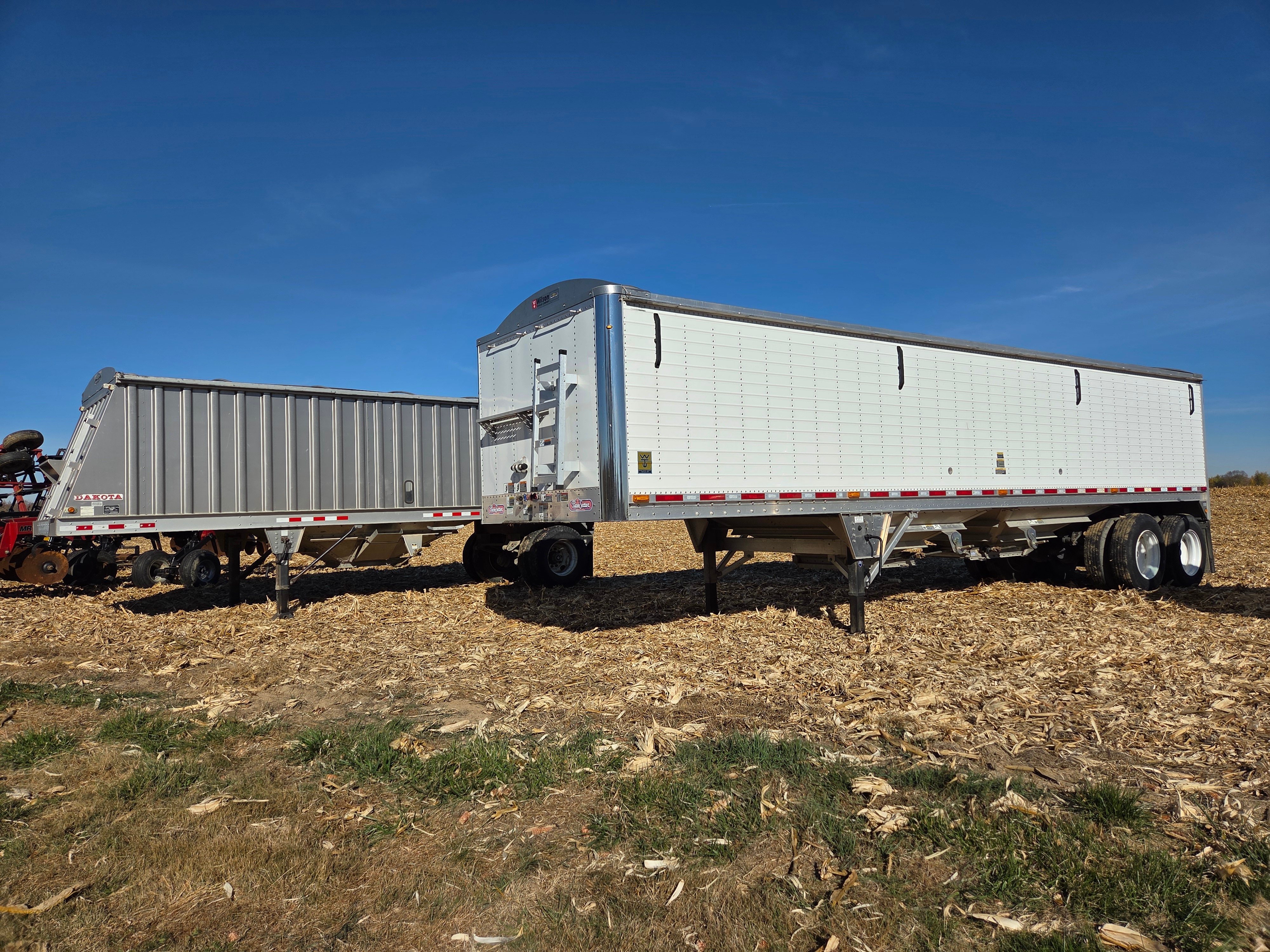 Property photo 39 - TIMED ONLINE ONLY FARM EQUIPMENT AUCTION IN CASS COUNTY, INDIANA