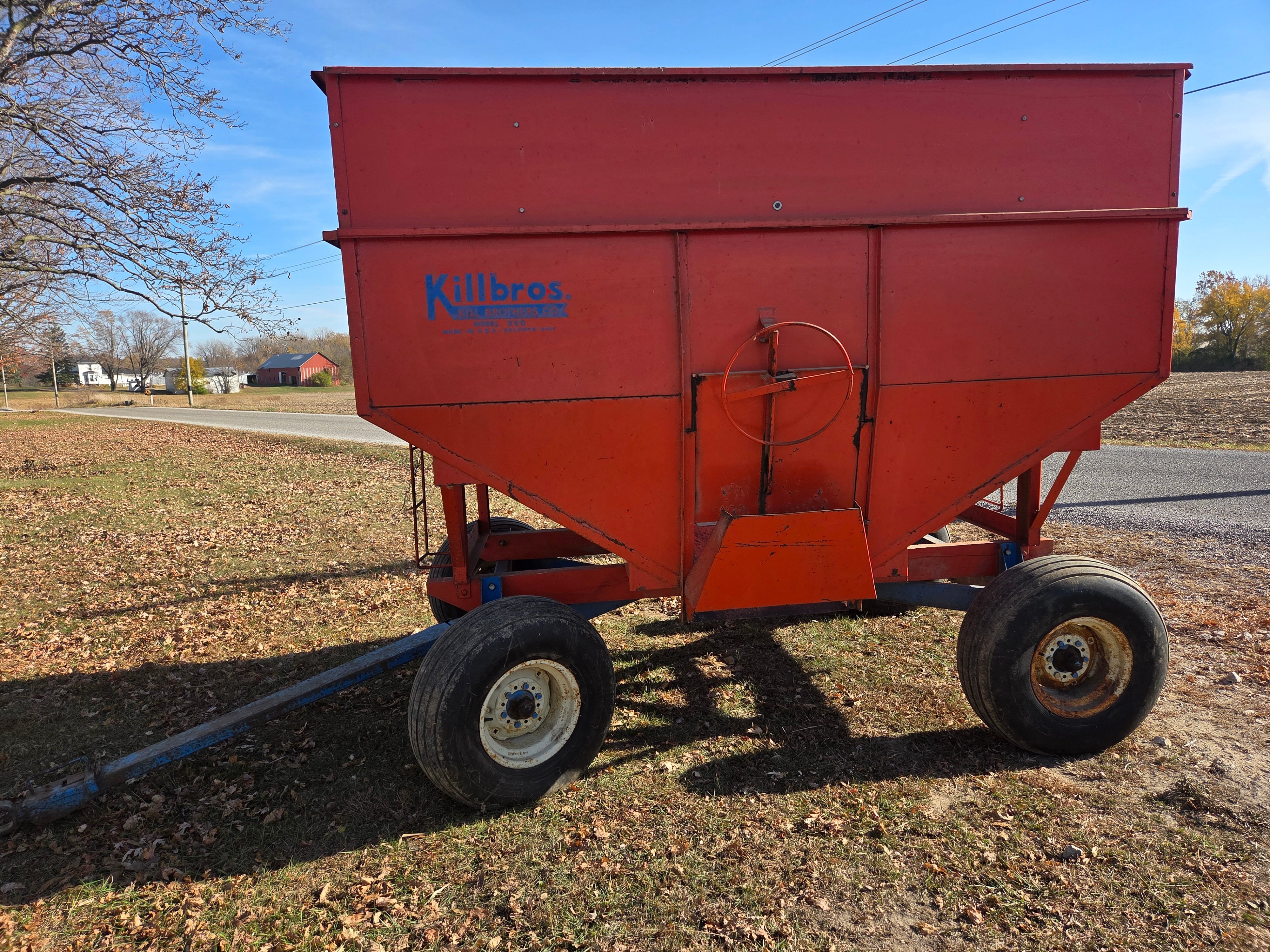 Property photo 11 - TIMED ONLINE ONLY FARM EQUIPMENT AUCTION IN CASS COUNTY, INDIANA