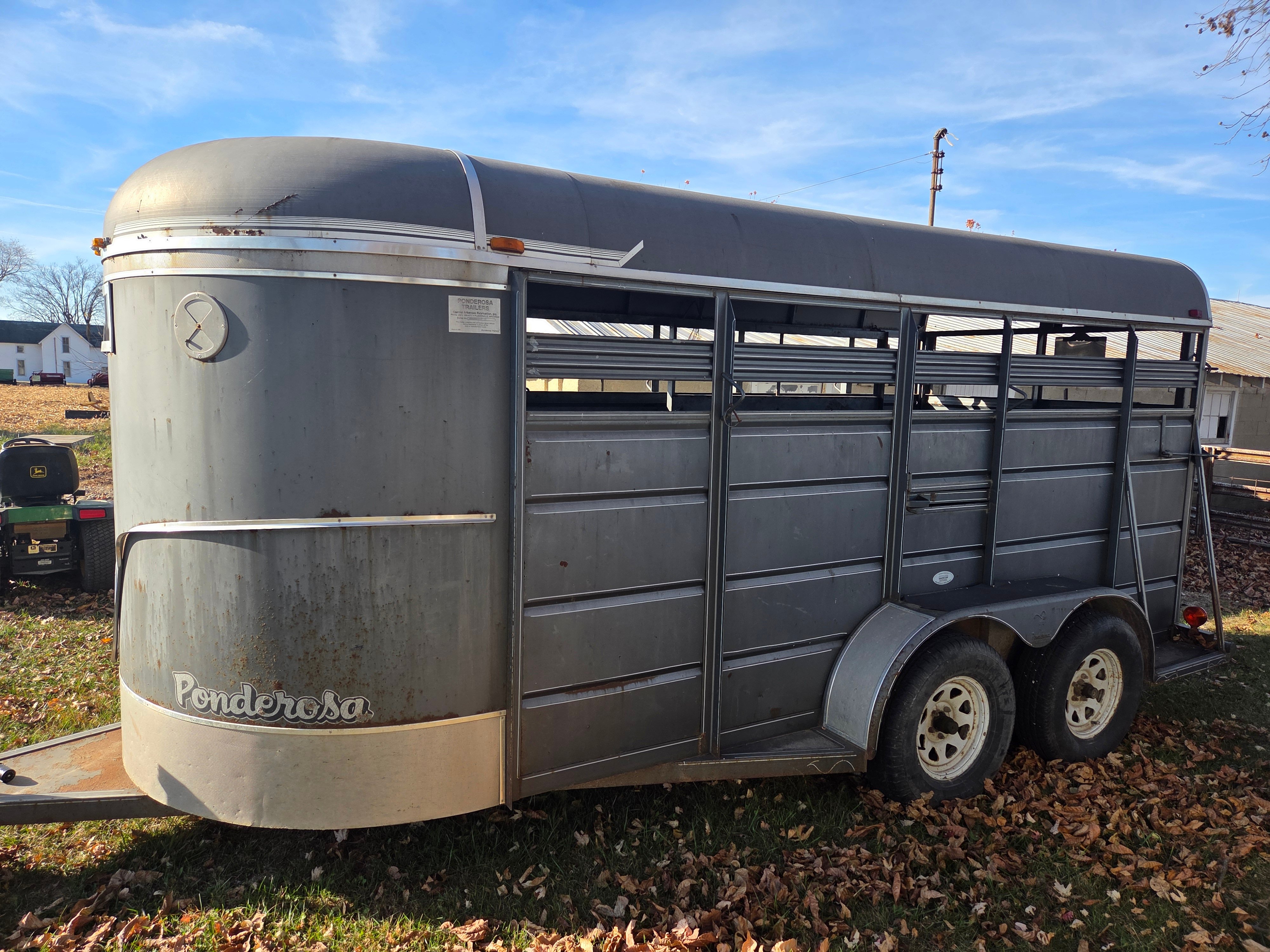 Property photo 12 - TIMED ONLINE ONLY FARM EQUIPMENT AUCTION IN CASS COUNTY, INDIANA