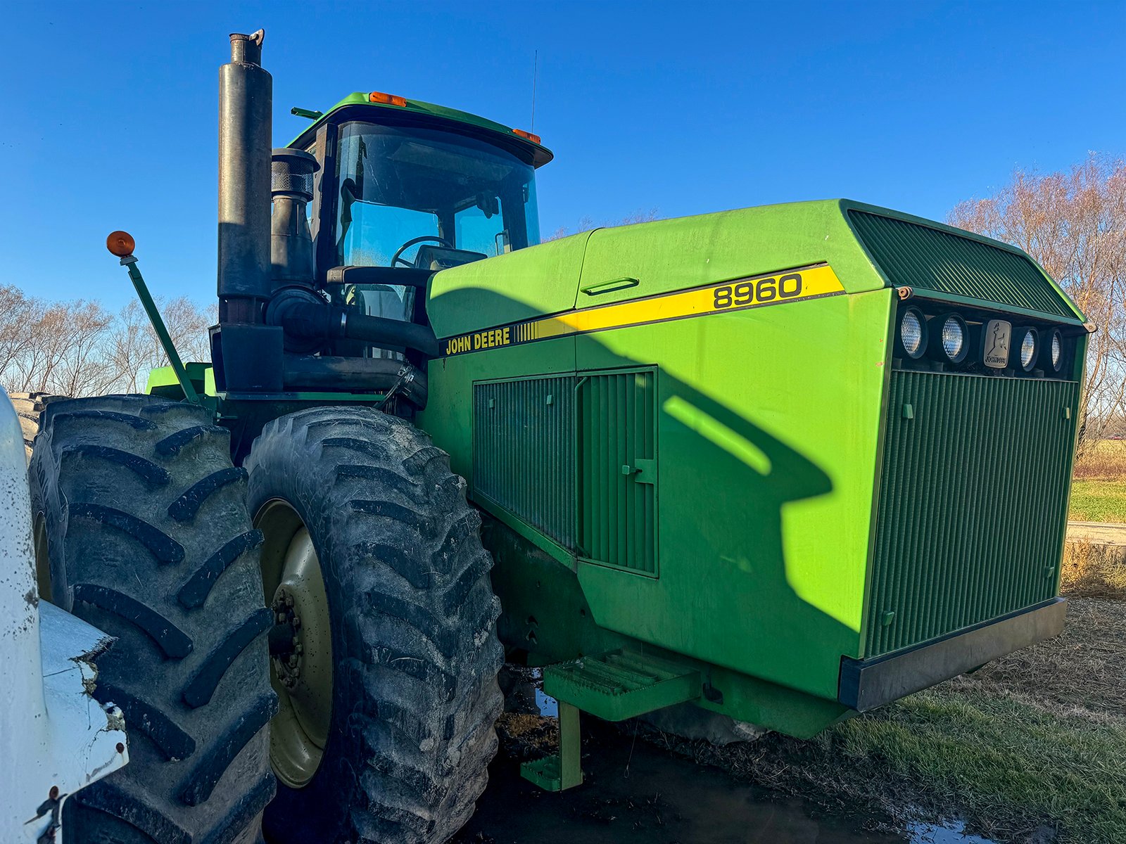 Property photo 10 - TIMED ONLINE ONLY FARM EQUIPMENT AUCTION IN HANCOCK COUNTY, INDIANA