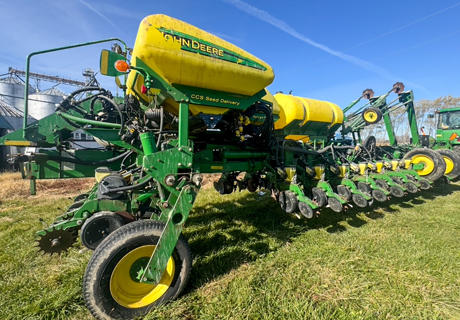 Property photo 3 - TIMED ONLINE ONLY FARM EQUIPMENT AUCTION IN HANCOCK COUNTY, INDIANA