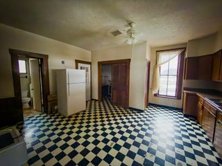 This is a tremendous opportunity to purchase a rural home and four Outbuildings with significant square footage under roof. The outbuildings offer a plethora of opportunities for livestock and/or storage, and the acreage allows for further expansion if desired. The outbuildings total 18,560 Sq. Ft. and the house contains 1,768 sq ft, 3 bedrooms, and one full bath. - REAL ESTATE FOR SALE 11.13+/- ACRES IN HUNTINGTON COUNTY, INDIANA