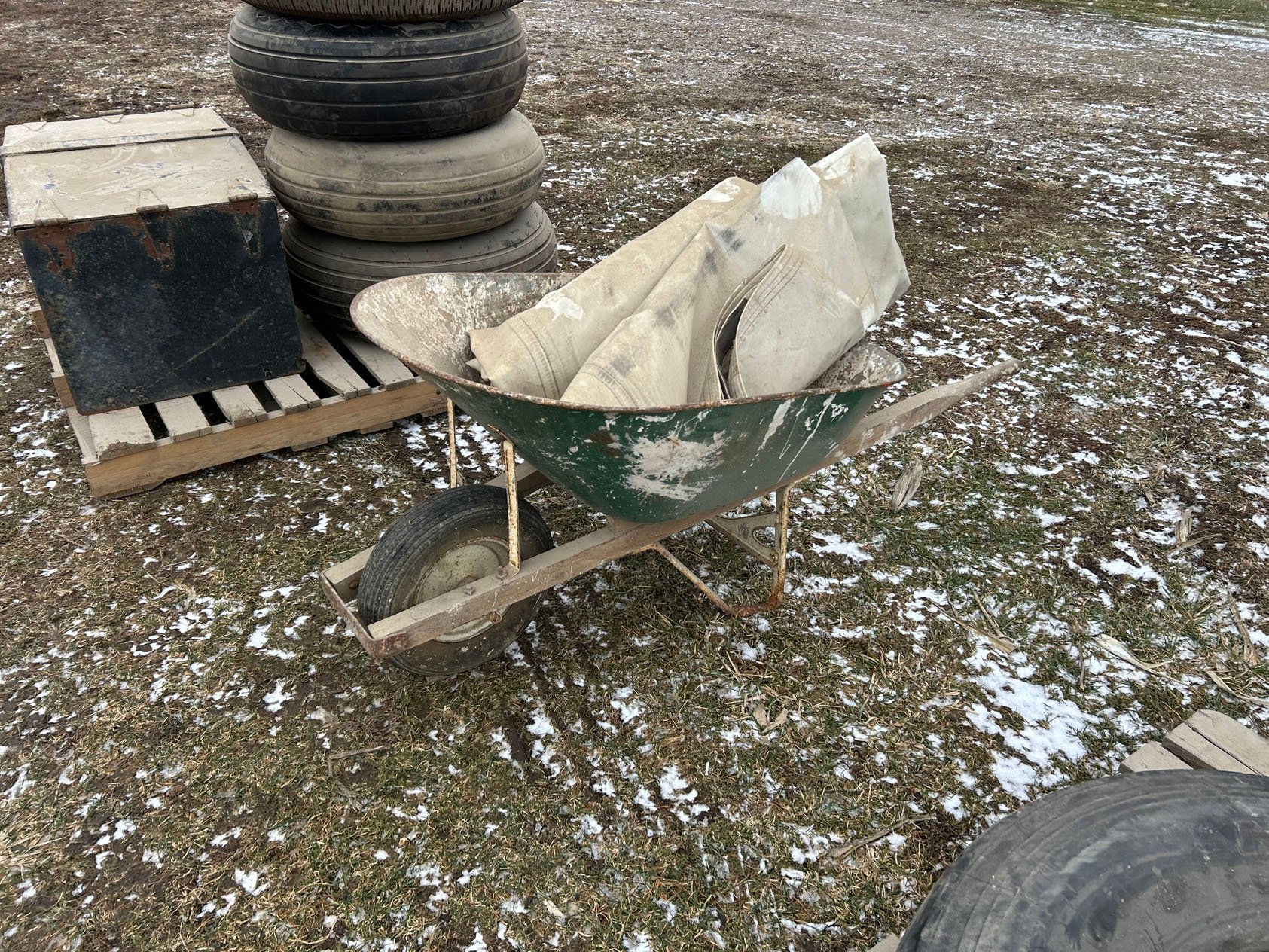 Property photo 73 - FARM EQUIPMENT AUCTION IN FAYETTE COUNTY, OHIO