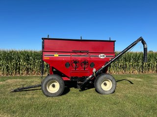Property photo 27 - FARM EQUIPMENT AUCTION IN FAYETTE COUNTY, OHIO
