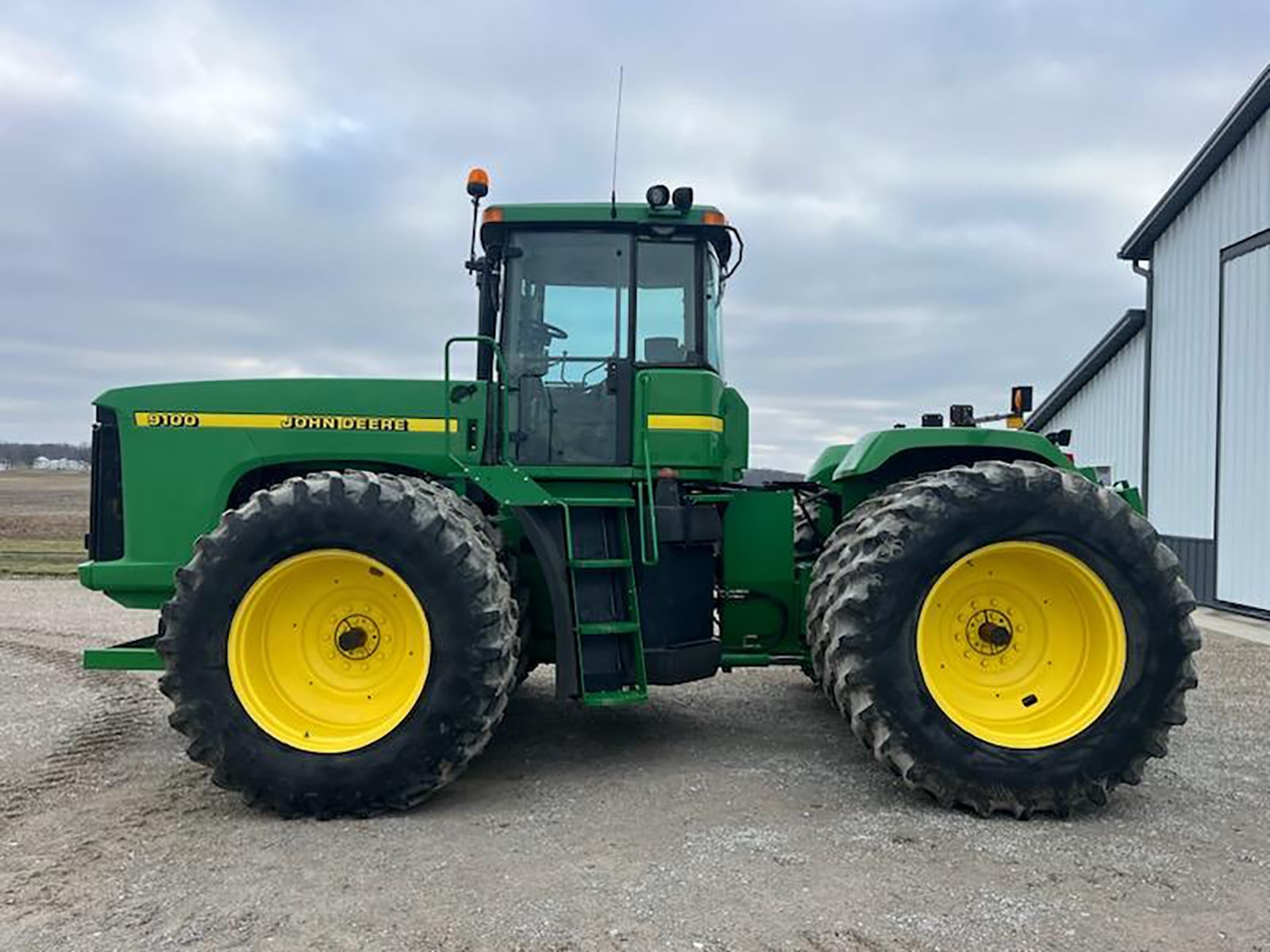 Property photo 2 - VIRTUAL LARGE FARM EQUIPMENT AUCTION