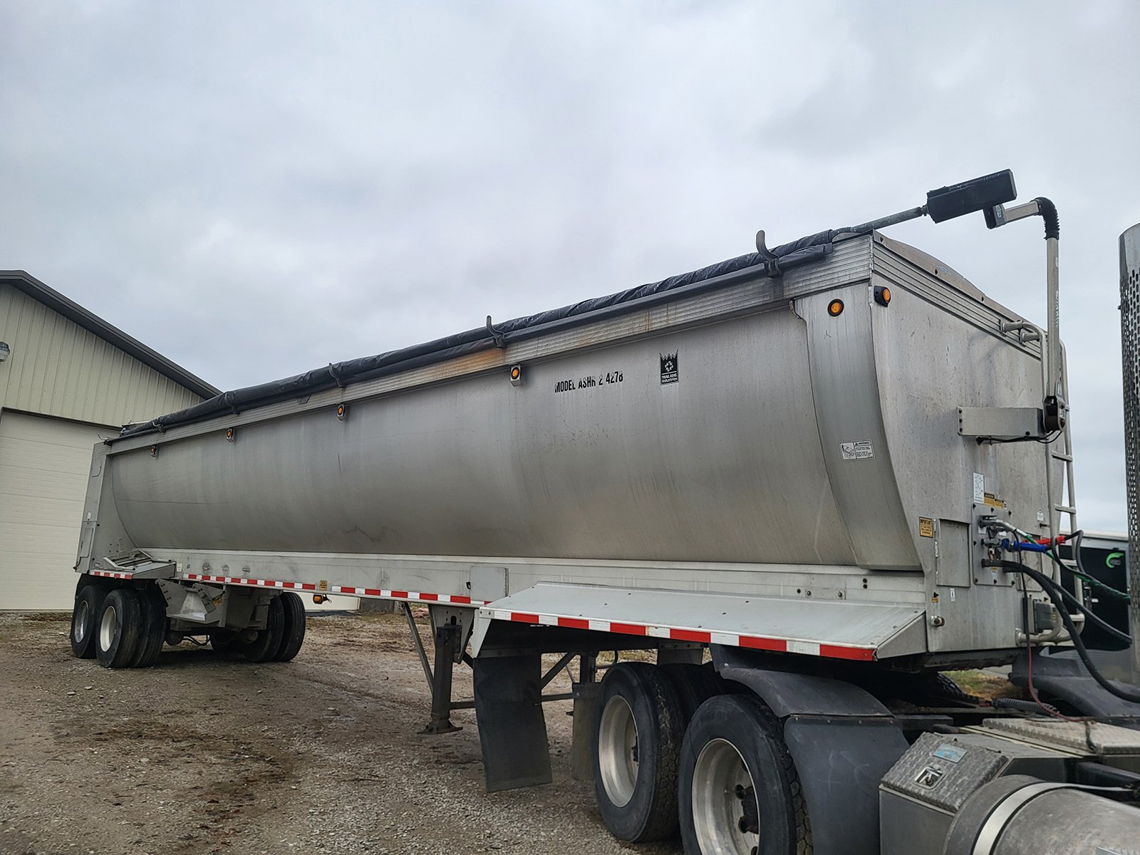Property photo 24 - VIRTUAL LARGE FARM EQUIPMENT AUCTION