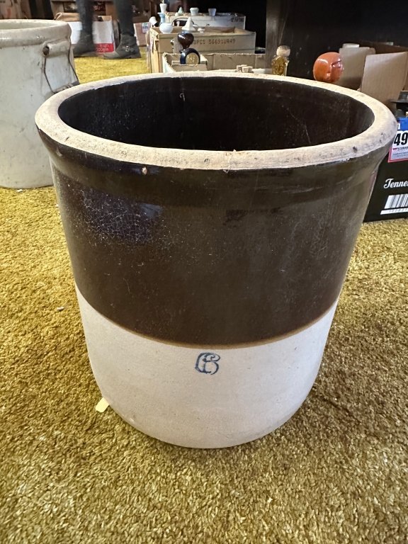 Property photo 36 - TIMED ONLINE ONLY PERSONAL PROPERTY AUCTION IN ALLEN COUNTY, INDIANA