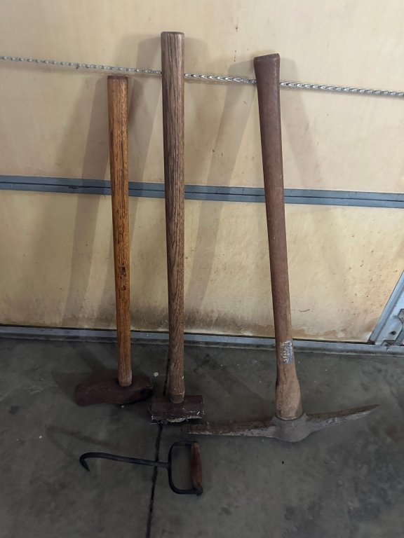 Property photo 136 - TIMED ONLINE ONLY PERSONAL PROPERTY AUCTION IN ALLEN COUNTY, INDIANA