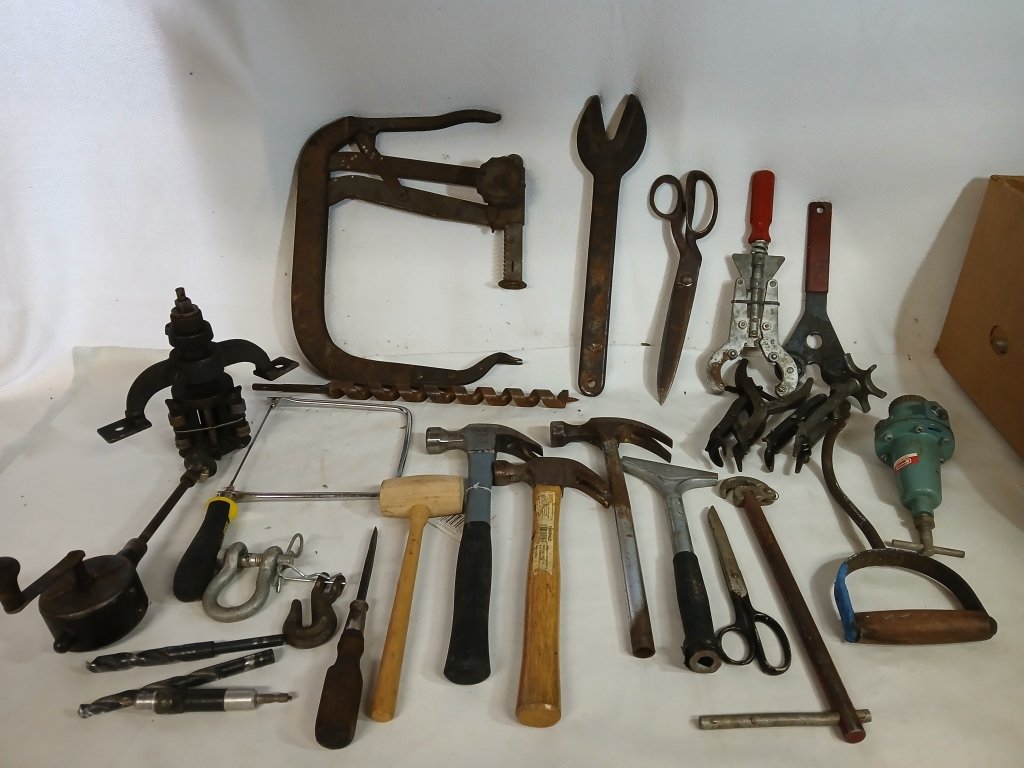 Property photo 110 - TIMED ONLINE ONLY PERSONAL PROPERTY AUCTION IN ALLEN COUNTY, INDIANA
