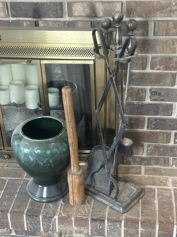 Property photo 207 - TIMED ONLINE ONLY PERSONAL PROPERTY AUCTION IN ALLEN COUNTY, INDIANA