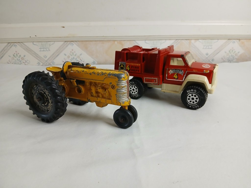 Property photo 305 - TIMED ONLINE ONLY PERSONAL PROPERTY AUCTION IN ALLEN COUNTY, INDIANA