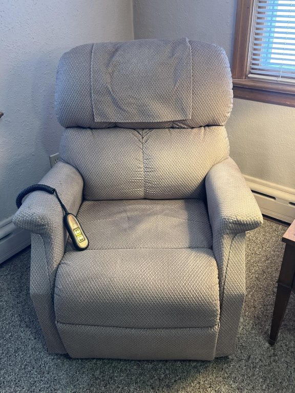 Property photo 74 - TIMED ONLINE ONLY PERSONAL PROPERTY AUCTION IN ALLEN COUNTY, INDIANA