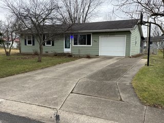 Property photo 1 - TIMED ONLINE ONLY REAL ESTATE AUCTION OFFERED IN 1 TRACT IN ADAMS COUNTY, INDIANA