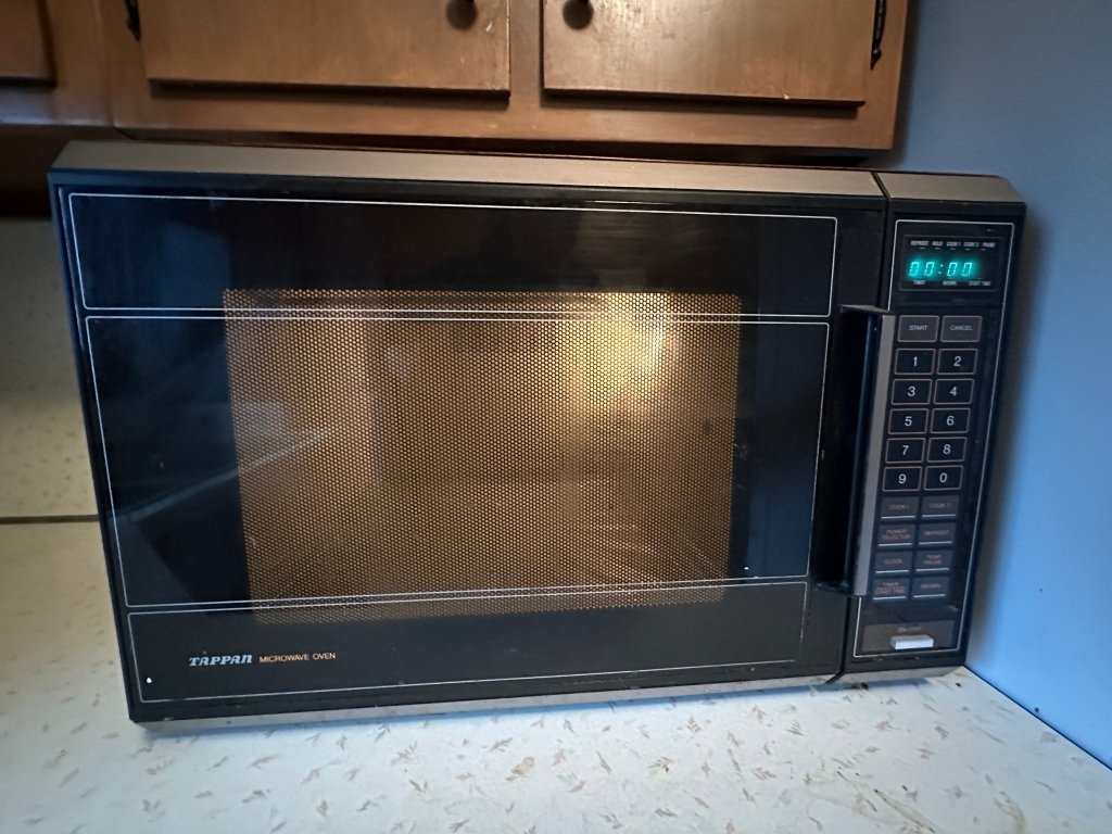 Property photo 4 - TIMED ONLINE ONLY PERSONAL PROPERTY AUCTION IN ALLEN COUNTY, INDIANA