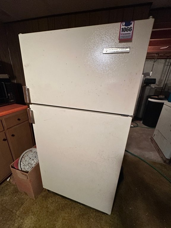 Property photo 5 - TIMED ONLINE ONLY PERSONAL PROPERTY AUCTION IN ALLEN COUNTY, INDIANA