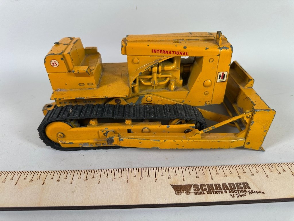 Property photo 257 - TIMED ONLINE ONLY PERSONAL PROPERTY AUCTION IN ALLEN COUNTY, INDIANA