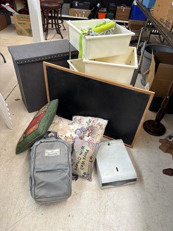 Property photo 410 - TIMED ONLINE ONLY PERSONAL PROPERTY AUCTION IN ALLEN COUNTY, INDIANA