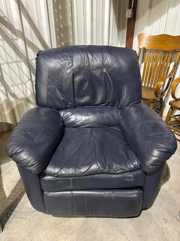 Property photo 207 - TIMED ONLINE ONLY PERSONAL PROPERTY AUCTION IN ALLEN COUNTY, INDIANA