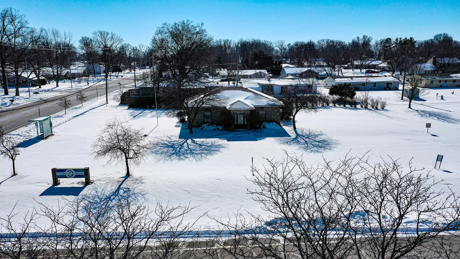 Property photo 1 - AUCTION CANCELLED! - TIMED ONLINE ONLY REAL ESTATE AUCTION IN ALLEN COUNTY, INDIANA