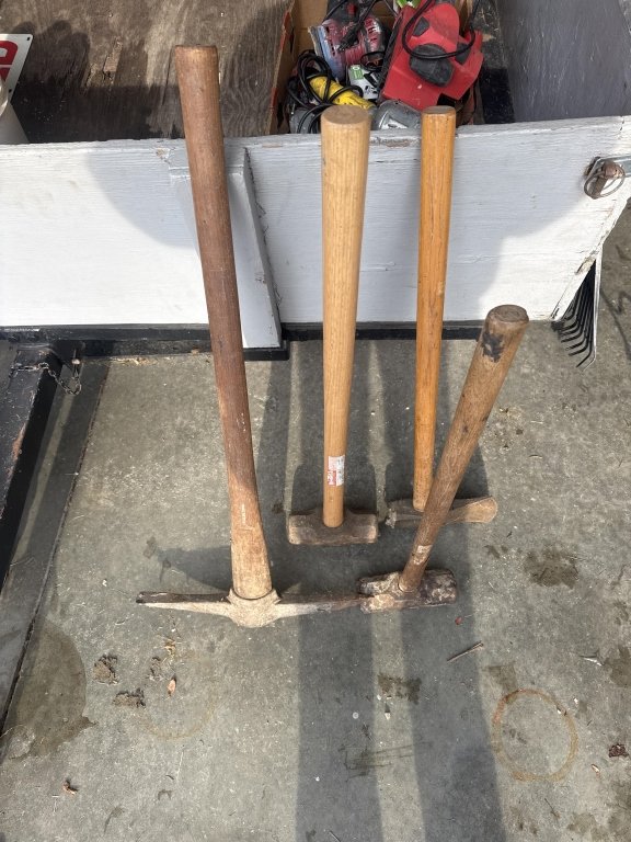 Property photo 344 - TIMED ONLINE ONLY PERSONAL PROPERTY AUCTION IN ALLEN COUNTY, INDIANA