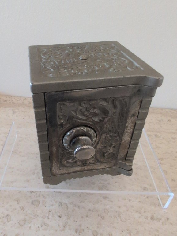 Property photo 413 - TIMED ONLINE ONLY PERSONAL PROPERTY AUCTION IN ALLEN COUNTY, INDIANA