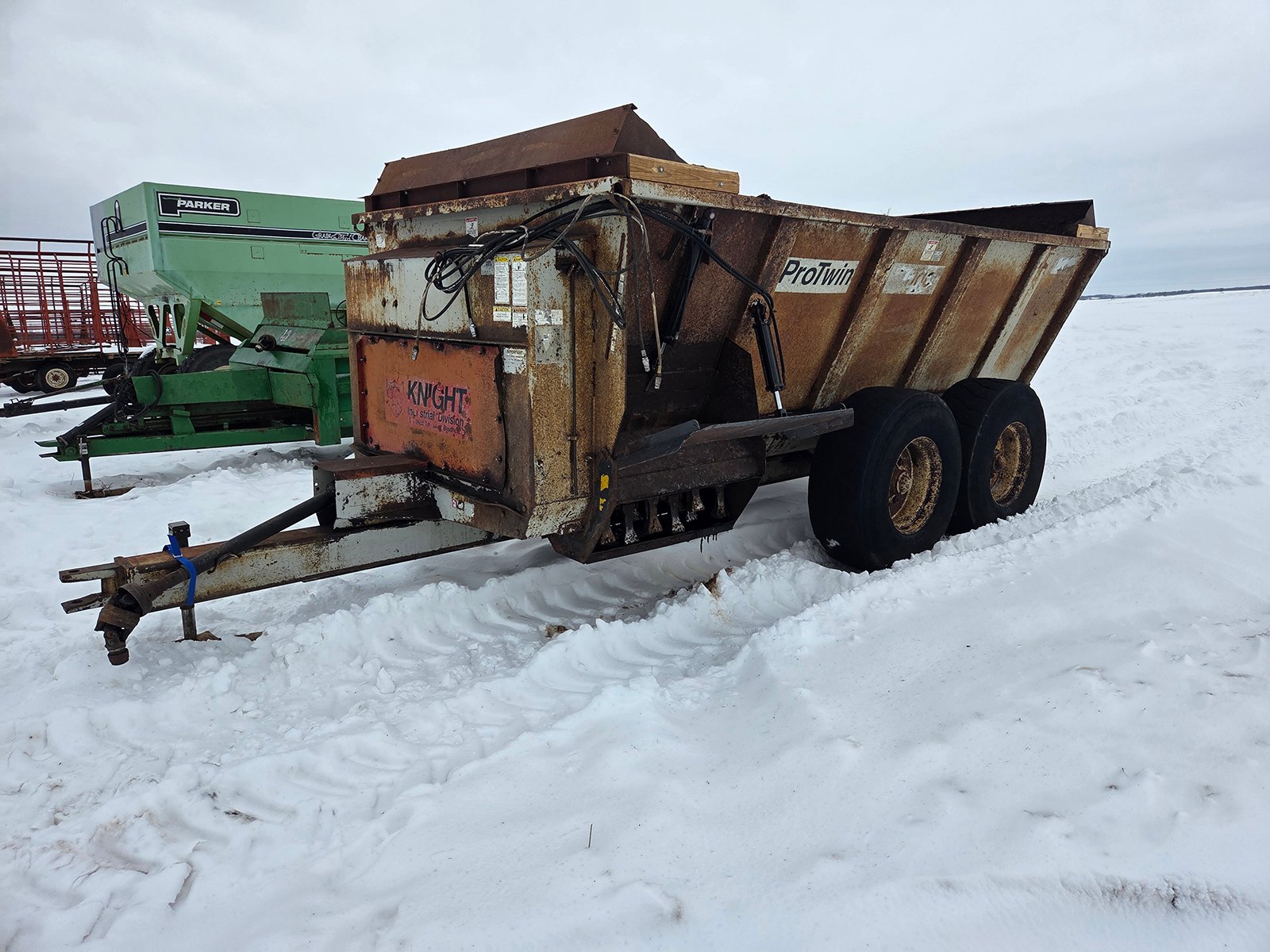 Property photo 44 - TIMED ONLINE ONLY FARM EQUIPMENT AUCTION IN LAGRANGE COUNTY, INDIANA