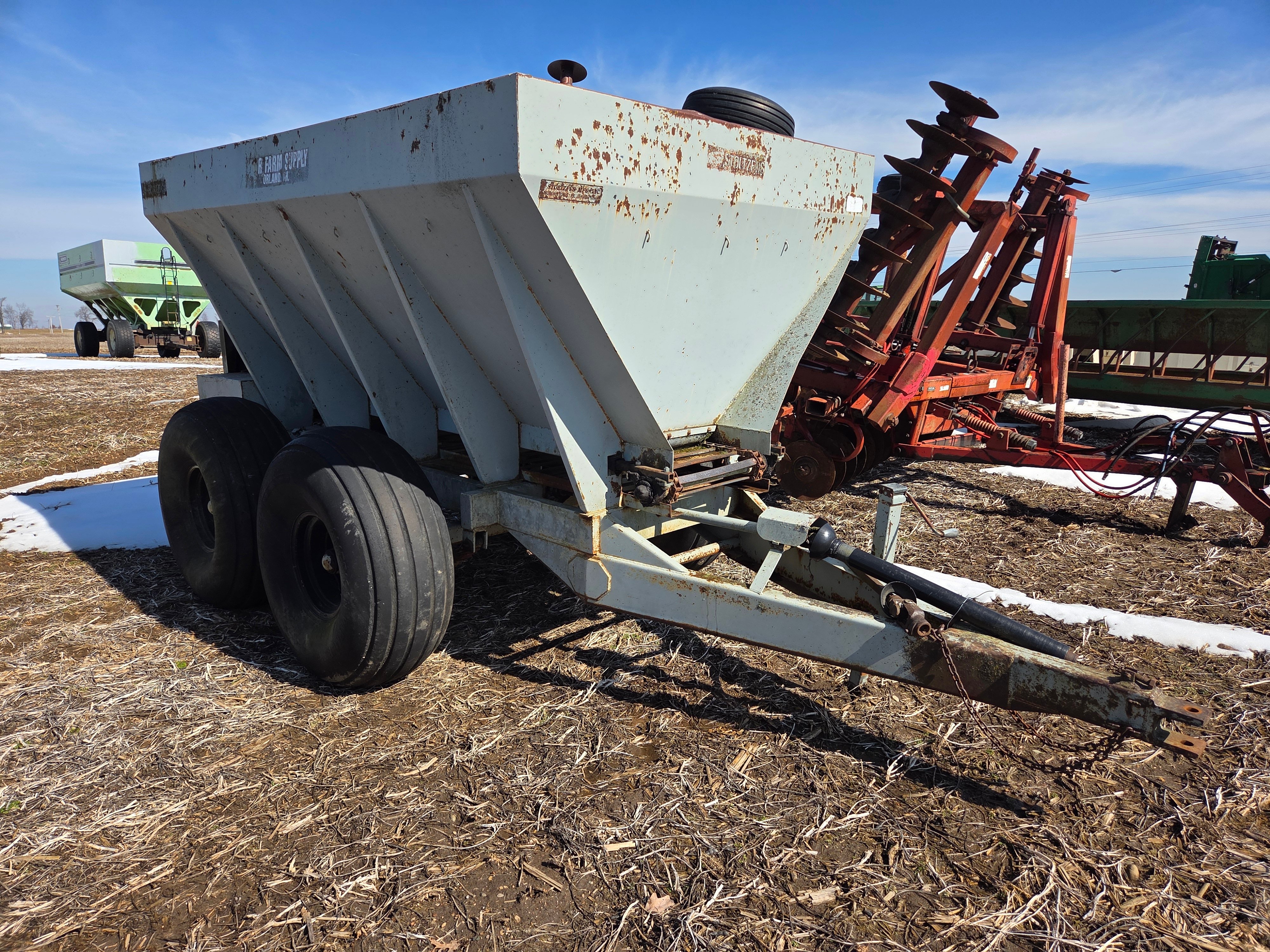 Property photo 48 - TIMED ONLINE ONLY FARM EQUIPMENT AUCTION IN LAGRANGE COUNTY, INDIANA